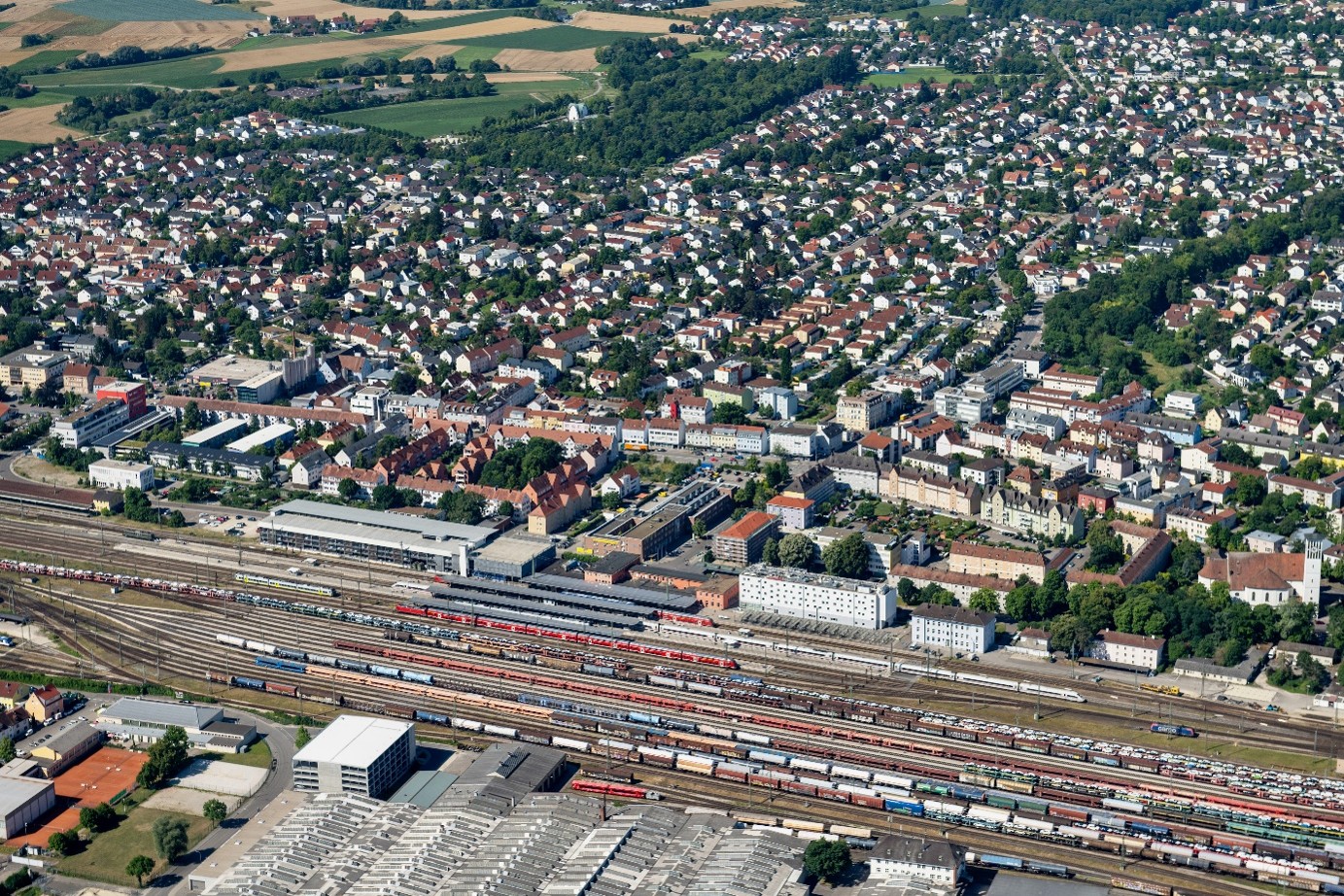 Luftbild des Stadtbezirks 12 - Münchener Straße der Stadt Ingolstadt // Foto: Stadt Ingolstadt/Schalles